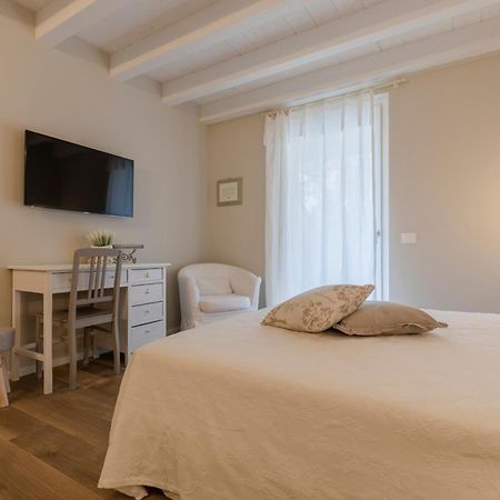 Il Cantuccio Sul Garda - Relais Di Charme Кавайон-Веронезе Екстер'єр фото