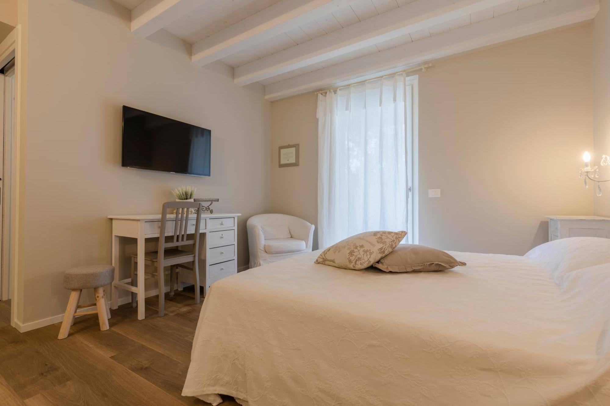 Il Cantuccio Sul Garda - Relais Di Charme Кавайон-Веронезе Екстер'єр фото